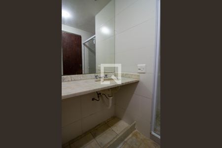 Apartamento à venda com 80m², 2 quartos e 1 vaga Apartamento à venda com 80m², 2 quartos e 1 vagaBanheiro da Suíte