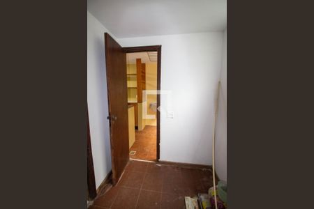Apartamento à venda com 80m², 2 quartos e 1 vaga Apartamento à venda com 80m², 2 quartos e 1 vagaQuarto de Serviço