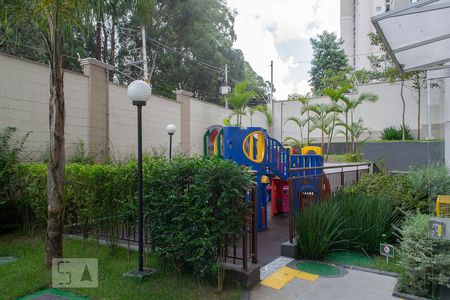 Apartamento à venda com 43m², 2 quartos e 1 vaga Apartamento à venda com 43m², 2 quartos e 1 vagaplayground