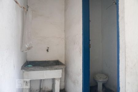 Casa à venda com 200m², 3 quartos e 2 vagasCasa 3 - Lavanderia