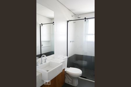 Apartamento à venda com 157m², 3 quartos e 3 vagas Apartamento à venda com 157m², 3 quartos e 3 vagasBanheiro da Suíte 1