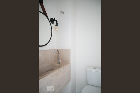 Apartamento à venda com 157m², 3 quartos e 3 vagas Apartamento à venda com 157m², 3 quartos e 3 vagasLavabo