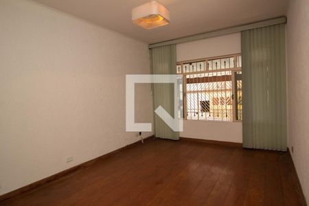 Sala de Estar de casa para alugar com 2 quartos, 95m² em Vila Rica, São Paulo
