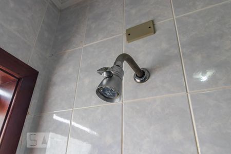 Casa de condomínio à venda com 385m², 4 quartos e 6 vagasBanheiro da Suíte 4