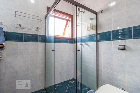 Casa de condomínio à venda com 385m², 4 quartos e 6 vagasBanheiro da Suíte 4