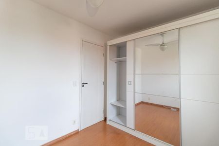 Casa de condomínio à venda com 220m², 4 quartos e 2 vagasQuarto 2