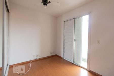 Casa de condomínio à venda com 220m², 4 quartos e 2 vagasQuarto 2