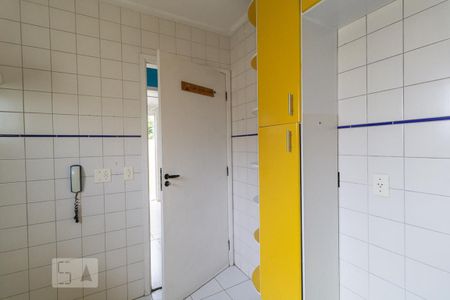 Casa de condomínio à venda com 220m², 4 quartos e 2 vagasCozinha