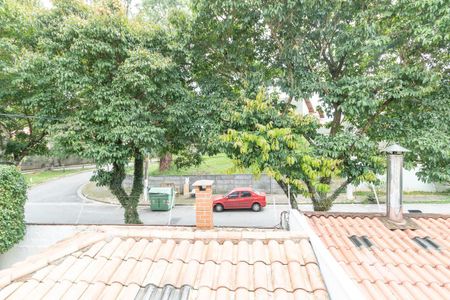 Casa de condomínio à venda com 220m², 4 quartos e 2 vagasvaranda