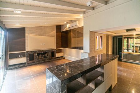 Casa de condomínio à venda com 384m², 3 quartos e 3 vagas Casa de condomínio à venda com 384m², 3 quartos e 3 vagasSalão de Festas