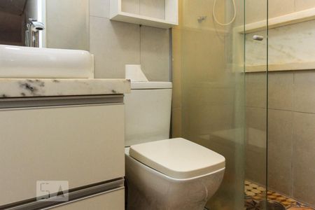 Apartamento à venda com 74m², 3 quartos e 1 vaga Apartamento à venda com 74m², 3 quartos e 1 vagaBanheiro