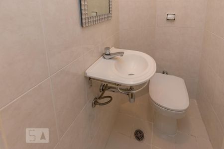 Lavabo de apartamento para alugar com 1 quarto, 43m² em Brooklin Paulista, São Paulo