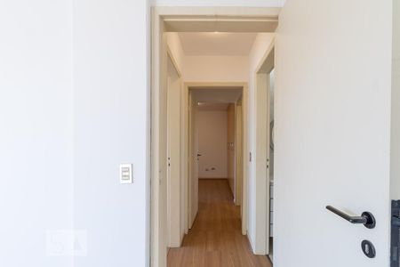 Corredor de apartamento para alugar com 3 quartos, 230m² em Alto da Glória, Curitiba