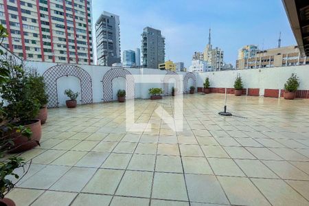 Apartamento à venda com 30m², 1 quarto e 1 vaga Apartamento à venda com 30m², 1 quarto e 1 vagaTerraço