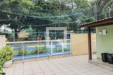 Casa de condomínio à venda com 122m², 3 quartos e 1 vagaÁrea comum