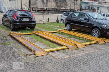 Apartamento à venda com 50m², 2 quartos e 1 vaga Apartamento à venda com 50m², 2 quartos e 1 vagaVagas em paletes deslizantes