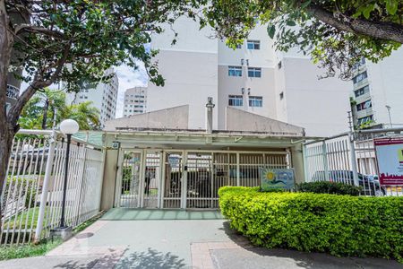 Apartamento à venda com 50m², 2 quartos e 1 vaga Apartamento à venda com 50m², 2 quartos e 1 vagaFachada