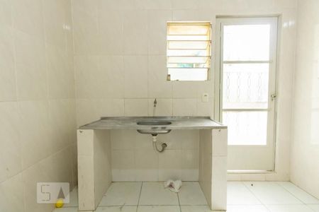 Casa para alugar com 50m², 1 quarto e sem vaga Casa para alugar com 50m², 1 quarto e sem vagaCozinha