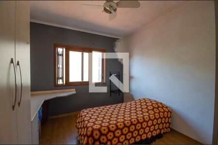 Casa à venda com 380m², 4 quartos e 3 vagas Casa à venda com 380m², 4 quartos e 3 vagasQuarto 2