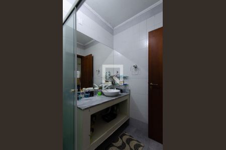 Casa à venda com 380m², 4 quartos e 3 vagas Casa à venda com 380m², 4 quartos e 3 vagasBanheiro Social