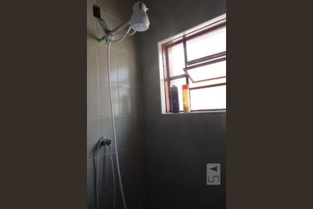 Casa à venda com 194m², 3 quartos e 3 vagasBanheiro da Suíte