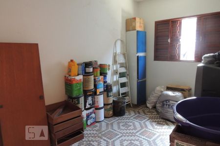 Casa à venda com 194m², 3 quartos e 3 vagasEdícula