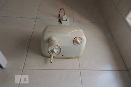 Casa à venda com 194m², 3 quartos e 3 vagasBanheiro