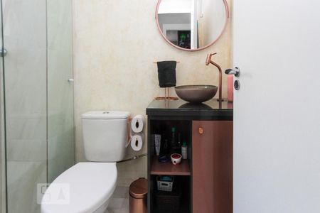 Apartamento à venda com 41m², 2 quartos e sem vaga Apartamento à venda com 41m², 2 quartos e sem vagaBanheiro