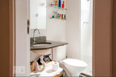 Apartamento à venda com 49m², 2 quartos e 1 vaga Apartamento à venda com 49m², 2 quartos e 1 vagaBanheiro