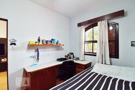 Casa à venda com 275m², 2 quartos e 3 vagasQuarto 2