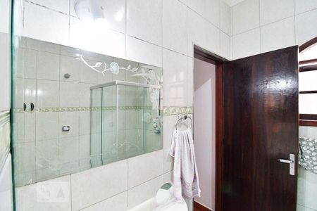 Casa à venda com 275m², 2 quartos e 3 vagasBanheiro da Suíte 