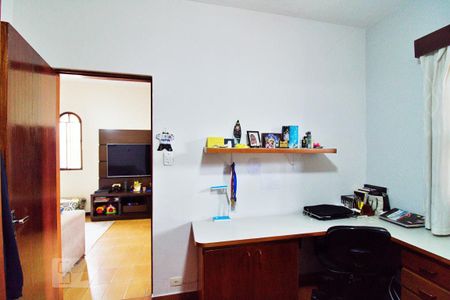 Casa à venda com 275m², 2 quartos e 3 vagasQuarto 2