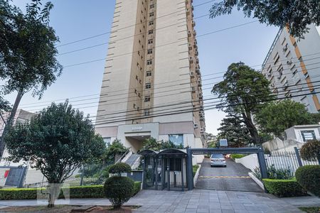 Apartamento à venda com 47m², 1 quarto e 1 vagaFachada e portaria
