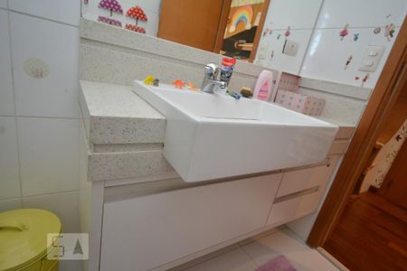 Apartamento à venda com 152m², 3 quartos e 3 vagasBanheiro da Suíte 1