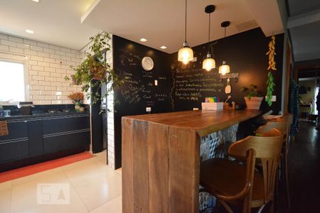 Apartamento à venda com 152m², 3 quartos e 3 vagasCozinha