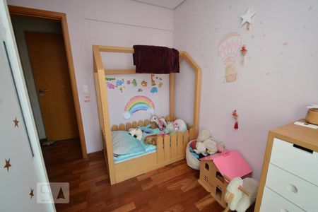 Apartamento à venda com 152m², 3 quartos e 3 vagasQuarto 2