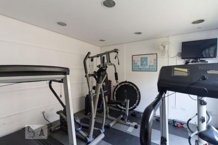 Apartamento à venda com 63m², 2 quartos e 1 vaga Apartamento à venda com 63m², 2 quartos e 1 vagaÁrea comum - Academia