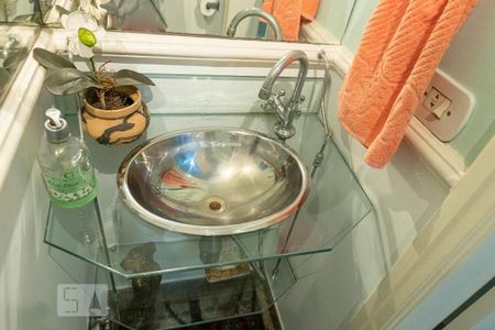 Apartamento à venda com 400m², 4 quartos e 2 vagas Apartamento à venda com 400m², 4 quartos e 2 vagasLavabo