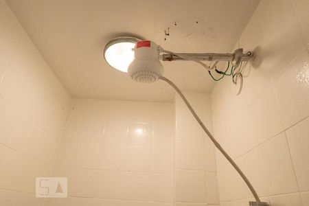 Apartamento à venda com 400m², 4 quartos e 2 vagas Apartamento à venda com 400m², 4 quartos e 2 vagasBanheiro de Serviço