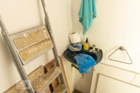 Apartamento à venda com 400m², 4 quartos e 2 vagas Apartamento à venda com 400m², 4 quartos e 2 vagasBanheiro Social 2