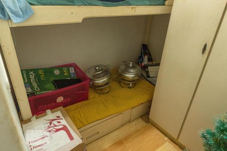 Apartamento à venda com 400m², 4 quartos e 2 vagas Apartamento à venda com 400m², 4 quartos e 2 vagasQuarto de Serviço