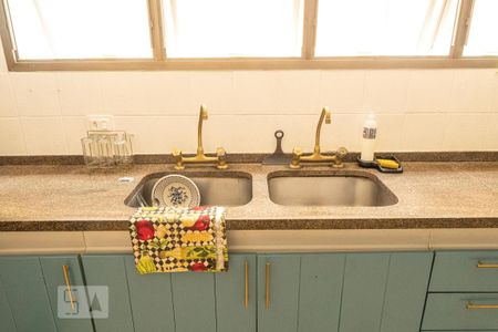 Apartamento à venda com 400m², 4 quartos e 2 vagas Apartamento à venda com 400m², 4 quartos e 2 vagasCozinha - Torneira