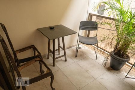 Apartamento à venda com 400m², 4 quartos e 2 vagas Apartamento à venda com 400m², 4 quartos e 2 vagasVaranda da Sala 2