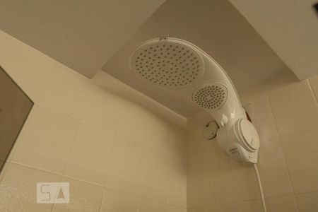 Apartamento à venda com 400m², 4 quartos e 2 vagas Apartamento à venda com 400m², 4 quartos e 2 vagasBanheiro da Suíte 1