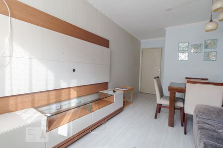 Sala de apartamento à venda com 2 quartos, 58m² em Sítio Pinheirinho, São Paulo