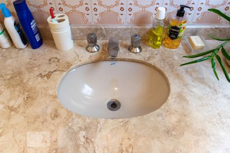 Apartamento à venda com 160m², 3 quartos e 2 vagas Apartamento à venda com 160m², 3 quartos e 2 vagasPia