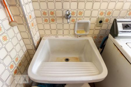 Apartamento à venda com 160m², 3 quartos e 2 vagas Apartamento à venda com 160m², 3 quartos e 2 vagasTanque