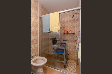 Apartamento à venda com 160m², 3 quartos e 2 vagas Apartamento à venda com 160m², 3 quartos e 2 vagasBanheiro da suíte