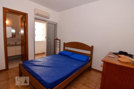 Suíte de apartamento para alugar com 2 quartos, 77m² em Parque Enseada, Guarujá