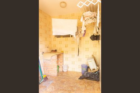 Casa à venda com 189m², 5 quartos e 4 vagas Casa à venda com 189m², 5 quartos e 4 vagasÁrea de Serviço